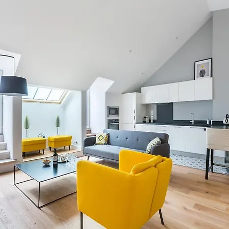 Unique Design Style Downtown Apartment *