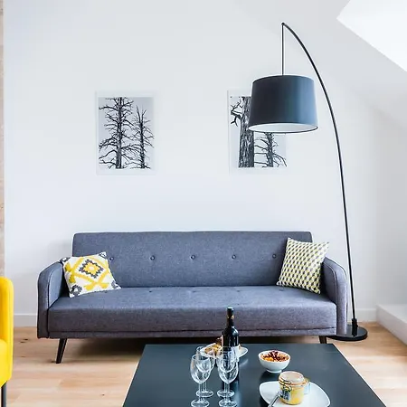 Apartment Unique Design Style Downtown